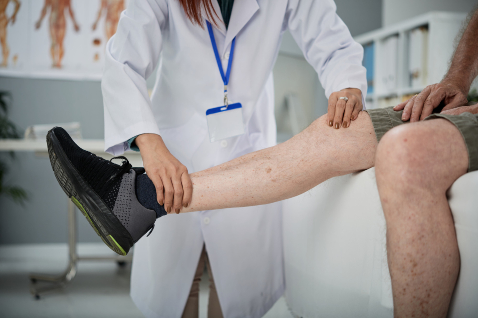 Knee Pain: What It Is, Causes, Treatment